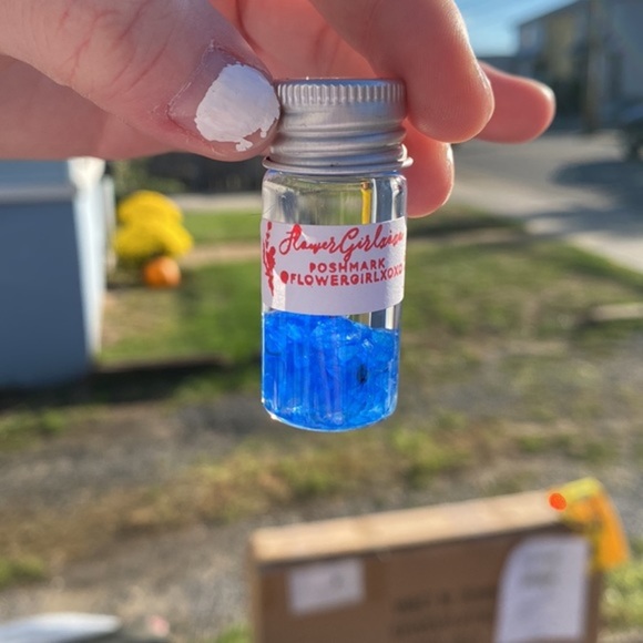 Essential Oil - Tea Tree - Picture 3 of 5